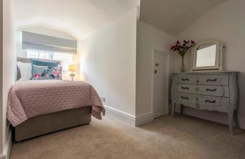 Central, beautiful home - with parking - Foto 6