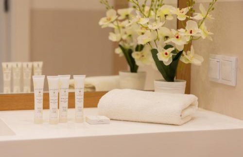 LUX Pastel Oasis Family Apartment with Parking & Gym by Renters Prestige - Foto 28