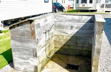 The Driftwood Den - Photo 37