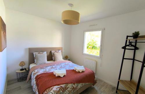 Les Rochers - Raffinement boisé & Plage à 5 min en voiture - Sérénité - Foto 10