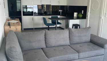 Seafront Apartment - Photo 5