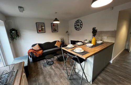 Selly Oak Near QE and UoB - 5 Bed Ensuite - Perfect for groups and contractors - Foto 17