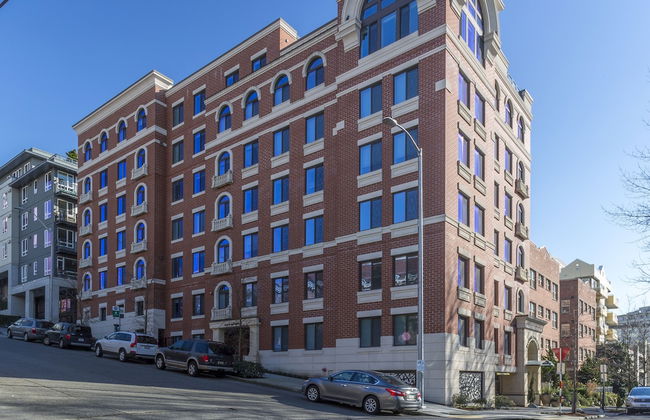 Domicile Suites at Elliott Bayview - Photo 24