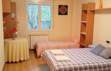 Precioso chalet 4 habitaciones con Piscina comunitaria - Photo 35