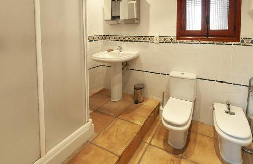 Casabra in Ador With 5 Bedrooms and 3 Bathrooms - Foto 49