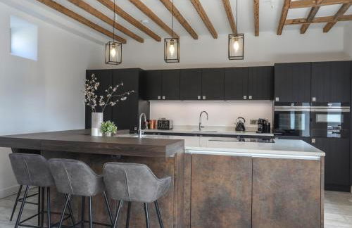 The Stables - Photo 9