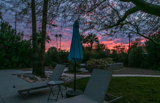 Mid-century Modern W/backyard Oasis, Putting Green - Foto 42