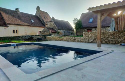 Maison charmante, piscine, boulodrome, calme, "Glycine" - Foto 6