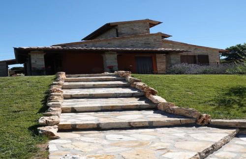 Luxurious Villa in Vasciano Umbria with Private Pool - Photo 35