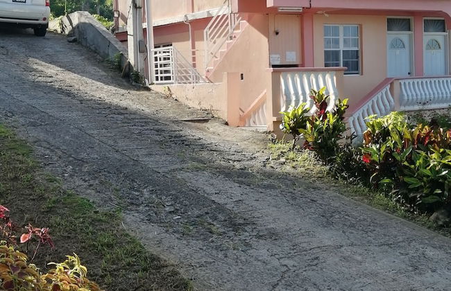 Louislyn Apartments - Photo 34