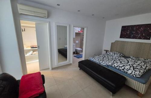 Bungalow, Uneinsehbar, 8 Personen maximal, 3 Personen oben, 5 unten - Foto 8