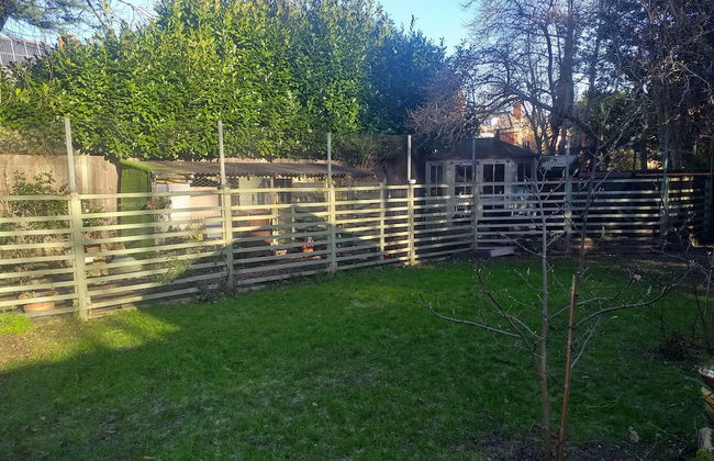 House - Sleeps 2, pet Friendly & Free Parking - Foto 19