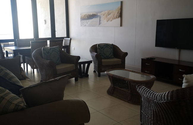 503 Thirty Degrees - Photo 8