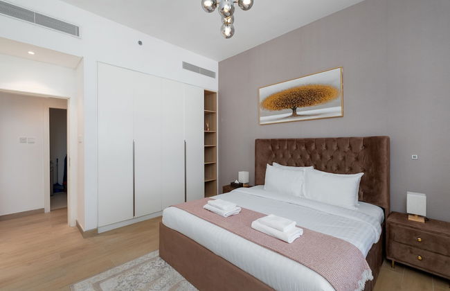 Contemporary La Mer 1BR w Beach Access - Photo 16