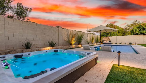 Executive Retreat Pool Spa AZ Canal Trail BBQ - Foto 5, Habitación