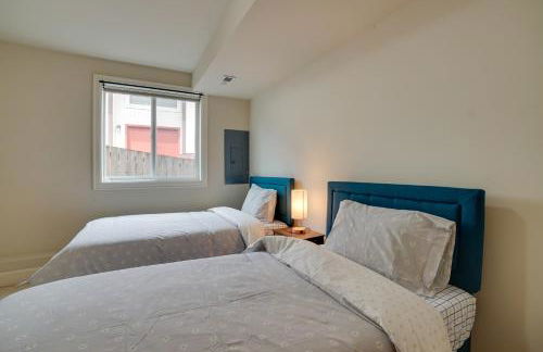 Near Public Transit and Walkable! Airy Seattle Apt - Foto 16