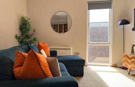 Ropewalks Retreat IV Sleeping 6 Guests with Parking and Balcony - Photo 17