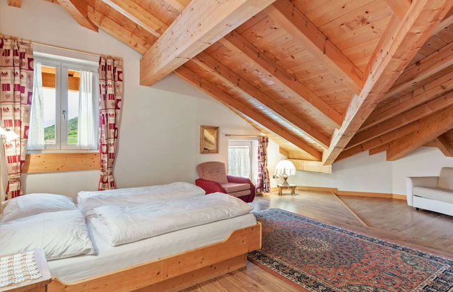 Belvilla by OYO Charming Apartment in Brez With TV - Foto 7