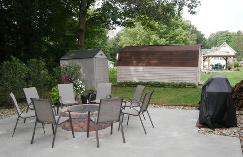 The Red Haven at Conneaut Lake - Foto 4