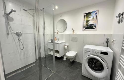 Modernes Apartment I Parkplatz I Terrasse - Foto 8