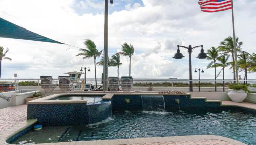 Oceana Blue / Beach Front / Pool / Bar / Relax - Foto 3