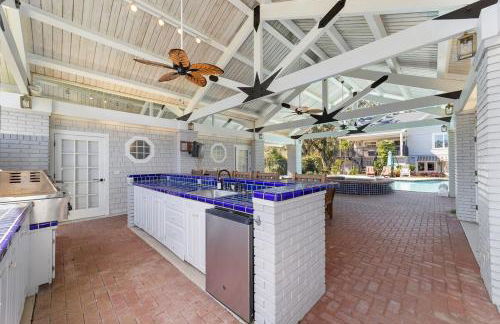 NEW Luxury Country Club Hot tub Gym Pool House Outdoor Kitchen EVENTS - Foto 61