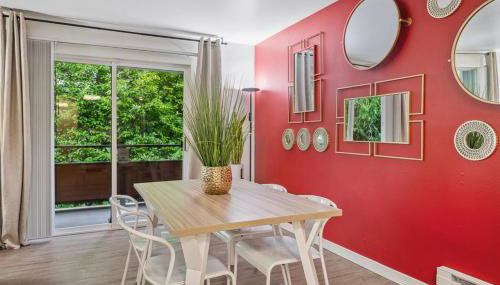 Cozy DT Bellevue Apt | Fast Wi-Fi & Free Parking - Foto 4, Other