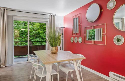 Cozy DT Bellevue Apt | Fast Wi-Fi & Free Parking - Foto 4