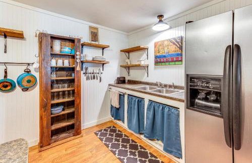 Lake and Mtn Views Vermont Couples Retreat! - Foto 15