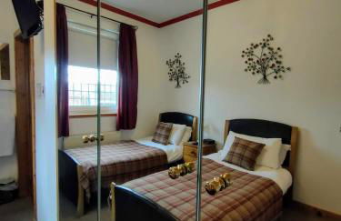 The Old Smiddy Cottage and Apartment - Foto 12