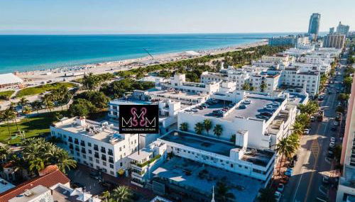 Versace Mansion Neighbor (Floor 1) Sleeps 9 - Foto 3