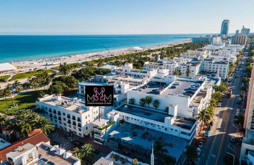 Versace Mansion Neighbor (Floor 1) Sleeps 9 - Foto 3