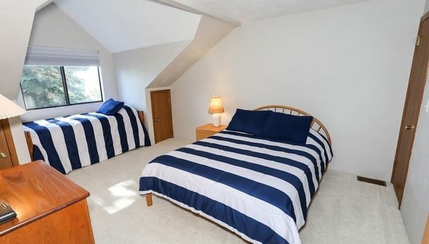 Seven Springs Sunridge 3 BR Condo, Sleeps 10! by RedAwning - Foto 4, Habitación