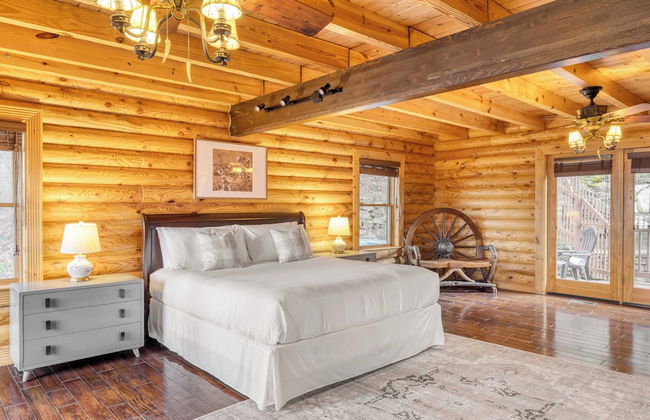 Leyland by Avantstay Cabin Mansion w/ Views - Foto 40