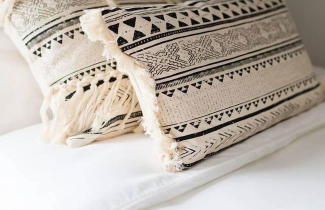 Trendy Little Italy 3 Bedroom Condo - Foto 13