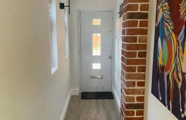 Modern Luxe Maisonette Near Station With Free Parking - Foto 6