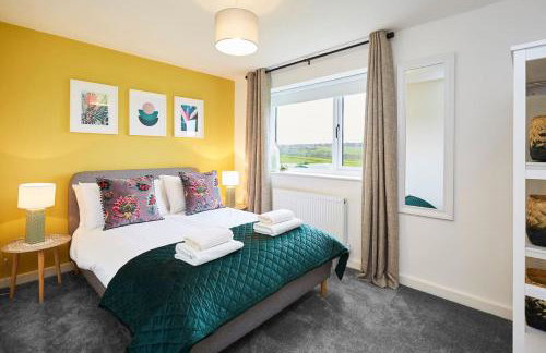 Haworth Home - Hot tub Cinema Games Room Sleeps 12 - Photo 22