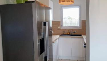 Maison familiale à 600m de la plage 8mn à pieds - Foto 5, stove, dishwasher