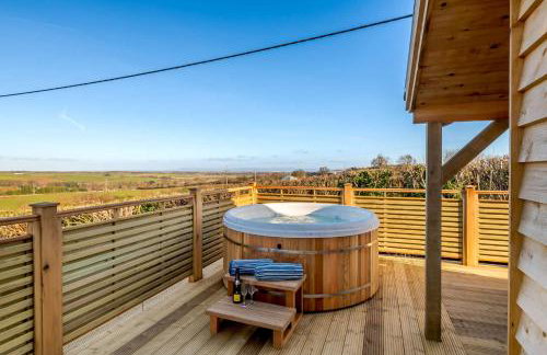 Yorkshire Dales Retreat with Hot Tub & Garden - Photo 14