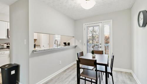 Halsten at Vinings Spacious 2104 l 215 - Foto 3