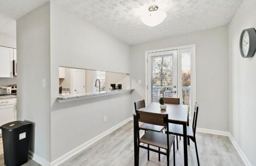 Halsten at Vinings Spacious 2104 l 215 - Foto 3