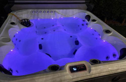 Allt Mor Retreat with Hot Tub - Foto 16