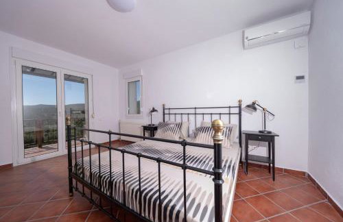 Villa Pirgadikia - Photo 7