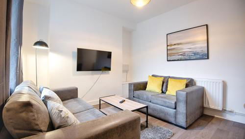 5 Bed - 2 Bath - Ideal for Work Crews - Foto 2