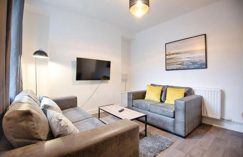 5 Bed - 2 Bath - Ideal for Work Crews - Foto 2