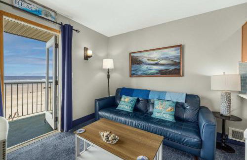 Oceanfront Suite - Sleeps Six - Pool & Hot Tub - Foto 8