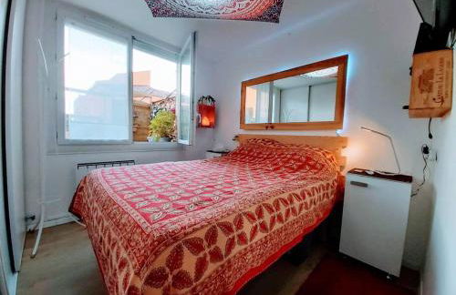 T2 cosy à la plage, terrasse vue sur mer et parking privatif - Photo 1