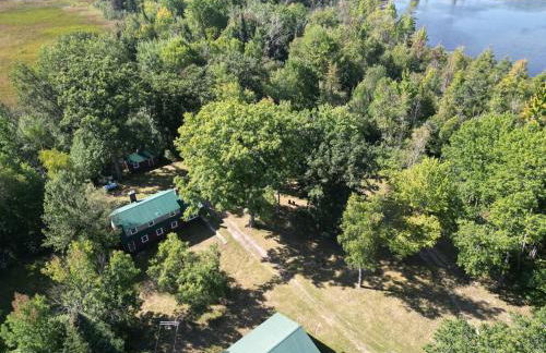 Cozy Private Log Cabin on acreage - Foto 12