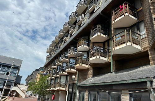 Fabulous Studio Deauville vue mer - Photo 9