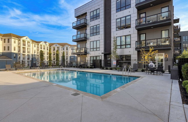 Whiskey River Walkable Midtown Location at Odyssey + Pool, Bbq, Fitness Room - Foto 22
